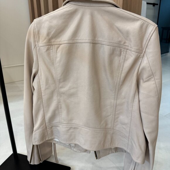 Leather motorcyle jacket womens - Picture 2 of 5